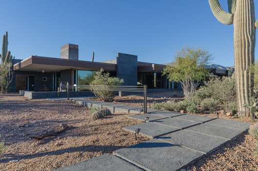 Building on Volcanic Ground: Architecture's Response to Volcanic Landscapes - Image 19 of 22