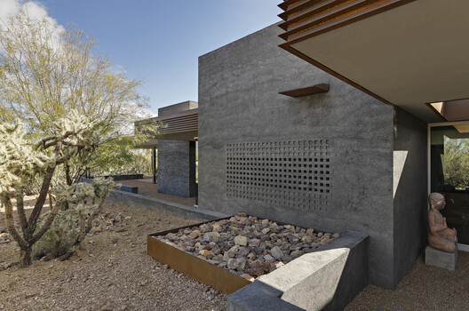 Building on Volcanic Ground: Architecture's Response to Volcanic Landscapes - Image 2 of 22