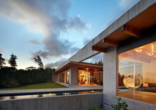 Building on Volcanic Ground: Architecture's Response to Volcanic Landscapes - Image 14 of 22