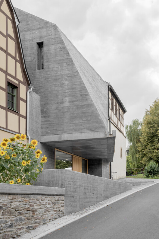 Mother of Pearl Experience Museum Adorf-Vogtland / Schulz und Schulz Mother of Pearl Experience Museum Adorf-Vogtland / Schulz und Schulz - Exterior Photography