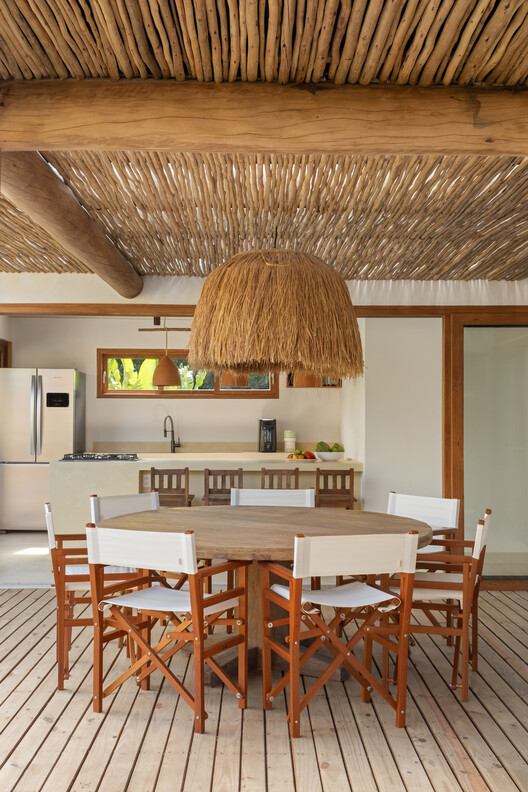 Vila Marebo / Frederico Zanelato | Arquitetos Vila Marebo / Frederico Zanelato | Arquitetos - Interior Photography, Dining room, Wood, Table, Chair, Beam