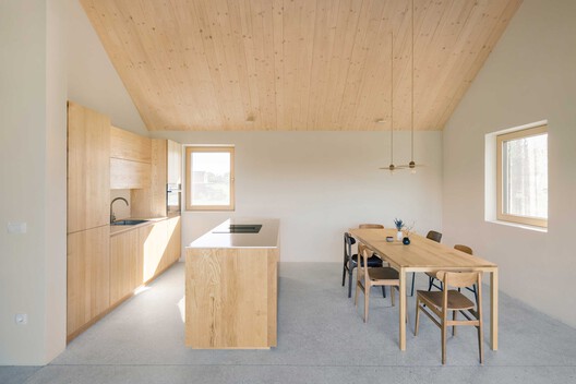 House at the Top of the Hill / Skupaj Arhitekti House at the Top of the Hill / Skupaj Arhitekti - Interior Photography, Kitchen, Wood