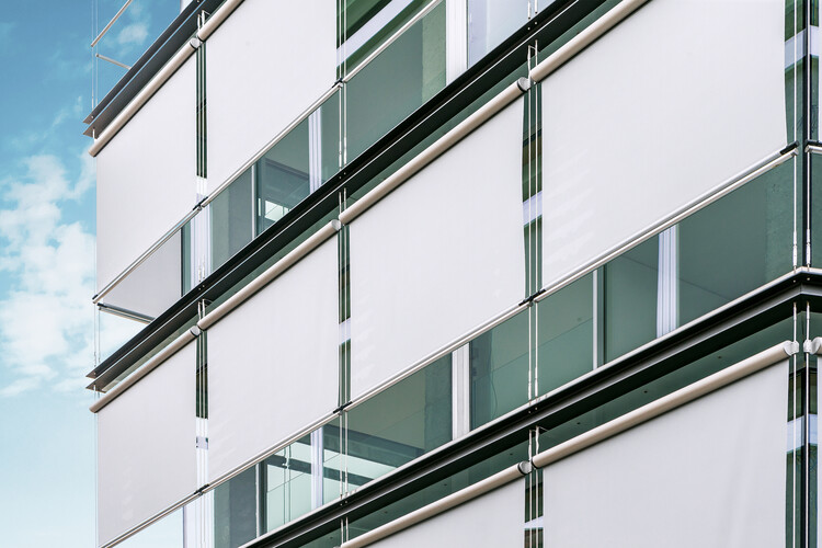 Integrating Solar Protection as an Envelope Strategy - Image 8 of 14
