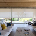 Integrating Solar Protection as an Envelope Strategy - 4 的图像 4
