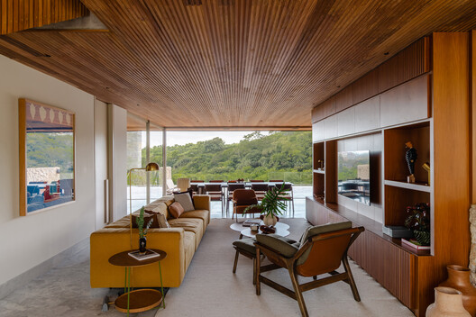 Matriz House / Estúdio Zargos Matriz House / Estúdio Zargos - Interior Photography, Living Room, Wood, Chair
