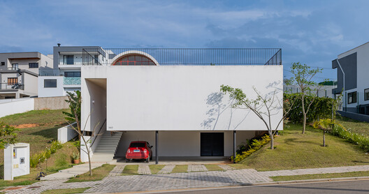 House JF / AAA_Azevedo Agência de Arquitetura - Exterior Photography, Balcony