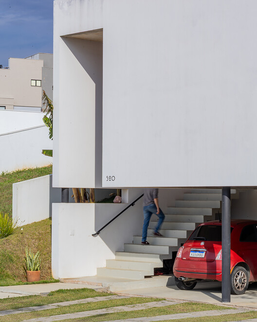 House JF / AAA_Azevedo Agência de Arquitetura - Exterior Photography, Concrete, Stairs