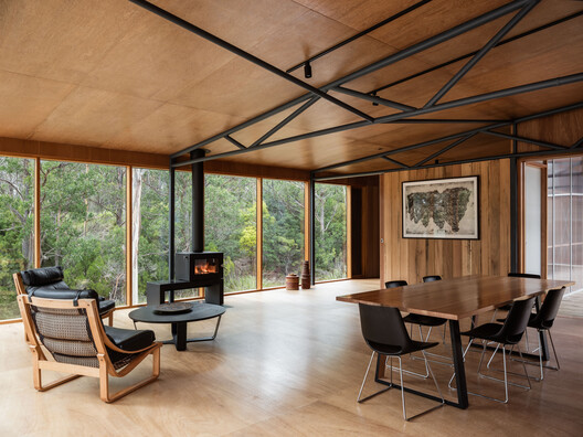 Simpsons Bay House / Dock4 Architects Simpsons Bay House / Dock4 Architects - Interior Photography, Dining room, Wood, Beam, Chair