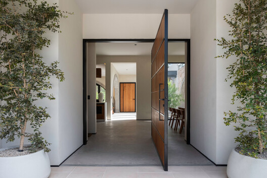Villa "San Isidro" / MACCCONSTRUCCIONES / APLUS Villa "San Isidro" / MACCCONSTRUCCIONES / APLUS - Interior Photography, Wood, Door, Concrete