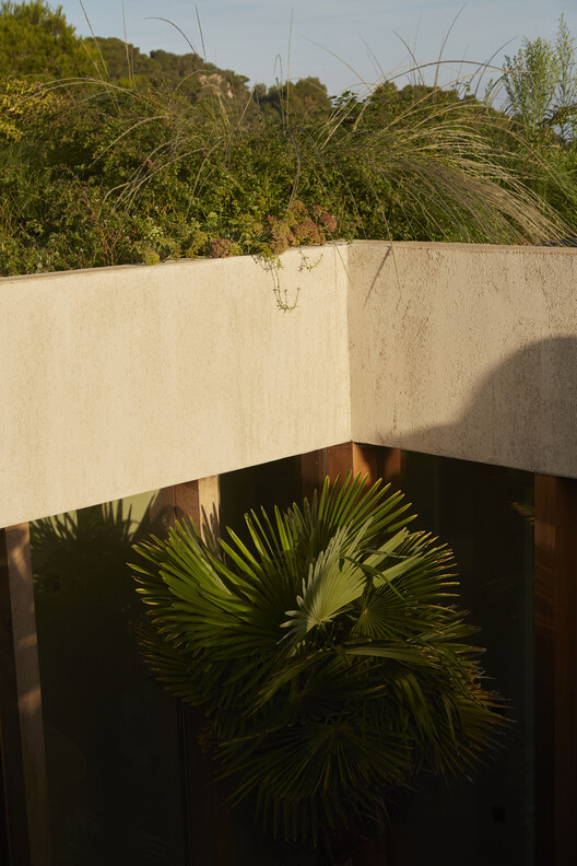 Son Llodrà House: Merge into the Landscape / Bastidas Architecture - Exterior Photography
