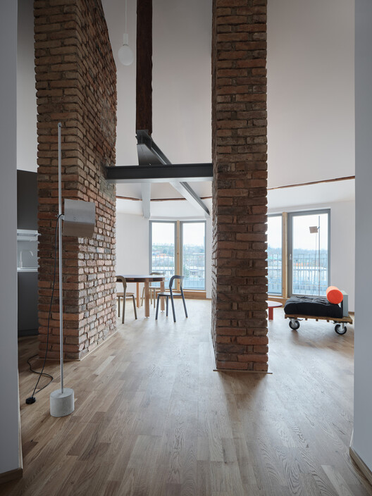 Harfa Rooftop Extension / matěj šebek architekti Harfa Rooftop Extension / matěj šebek architekti - Interior Photography, Wood, Brick