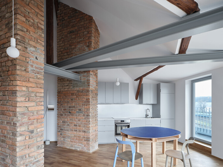 Harfa Rooftop Extension / matěj šebek architekti - Interior Photography, Extension, Kitchen, Beam, Chair