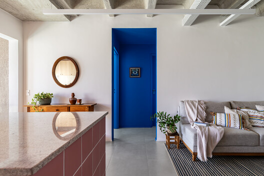 ABC Apartment / agência campo espacial ABC Apartment / agência campo espacial - Interior Photography, Wood, Lighting, Chair