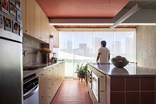 ABC Apartment / agência campo espacial ABC Apartment / agência campo espacial - Interior Photography, Kitchen, Wood, Countertop, Chair, Sink