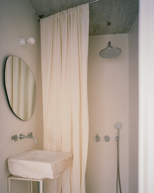 Casa en Tinos / Kelly Spanou - Imagen 23 de 33