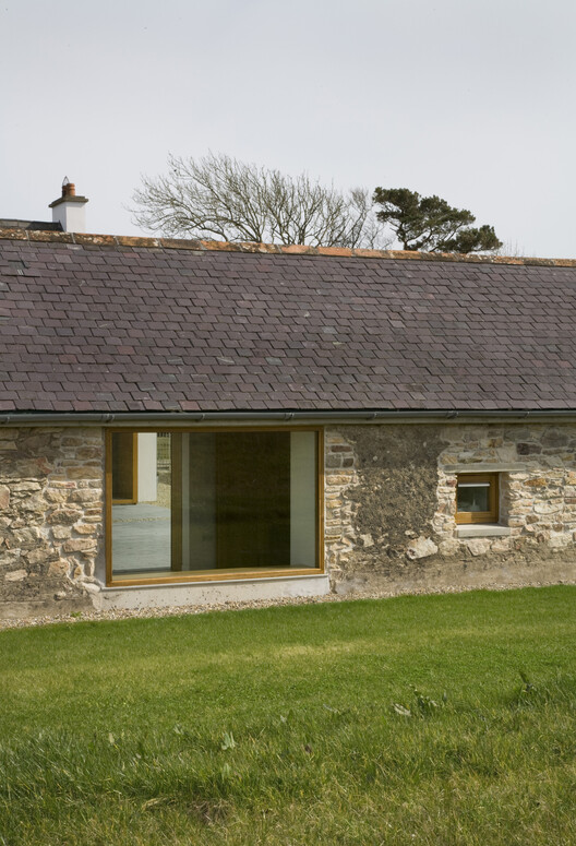Necessity as Invention: Ireland's Laboratory of Renovation Necessity as Invention: Ireland's Laboratory of Renovation - Image 17 of 37