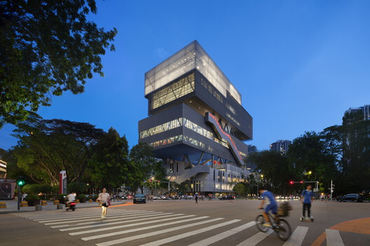 Yuehai Culture and Sports Center / MENG YAN | URBANUS Yuehai Culture and Sports Center / MENG YAN | URBANUS - Exterior Photography, Facade