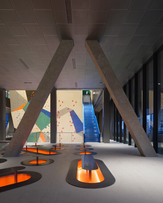 Yuehai Culture and Sports Center / MENG YAN | URBANUS Yuehai Culture and Sports Center / MENG YAN | URBANUS - Image 32 of 54
