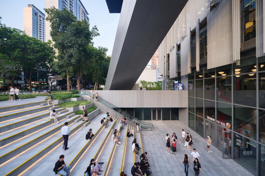 Yuehai Culture and Sports Center / MENG YAN | URBANUS Yuehai Culture and Sports Center / MENG YAN | URBANUS - Exterior Photography, Stairs