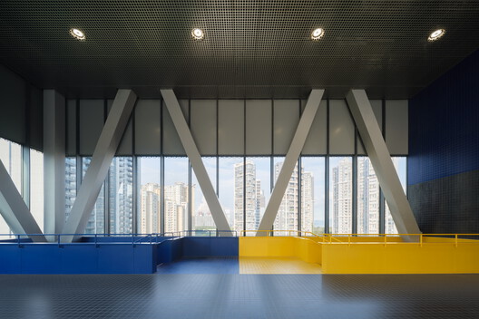 Yuehai Culture and Sports Center / MENG YAN | URBANUS Yuehai Culture and Sports Center / MENG YAN | URBANUS - Interior Photography, Glass