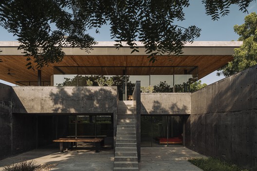 Pavilhão Terra / Studio Sangath Pavilhão Terra / Studio Sangath - Imagem 1 de 21