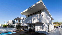 Cabreira House / ARE ARCHITECTS STUDIO