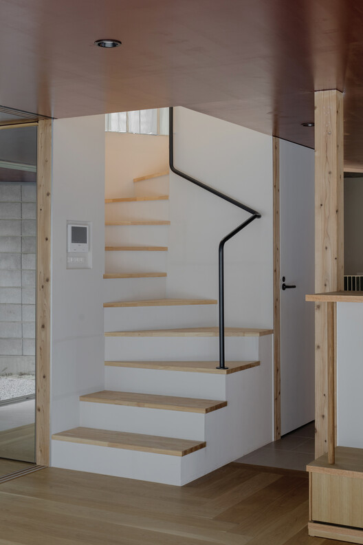 House Around the Corner in Kugahara / some ( ) + Tezzo Nishizawa Architects House Around the Corner in Kugahara / some ( ) + Tezzo Nishizawa Architects - Image 18 of 31