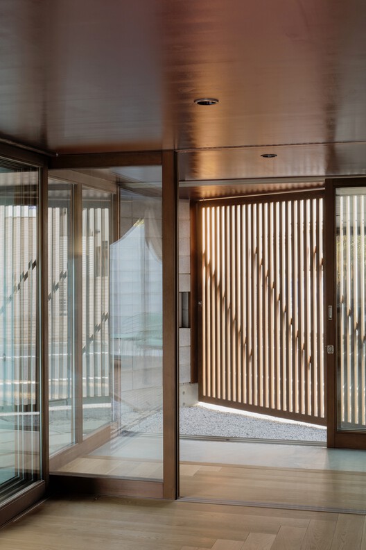 House Around the Corner in Kugahara / some ( ) + Tezzo Nishizawa Architects House Around the Corner in Kugahara / some ( ) + Tezzo Nishizawa Architects - Image 15 of 31