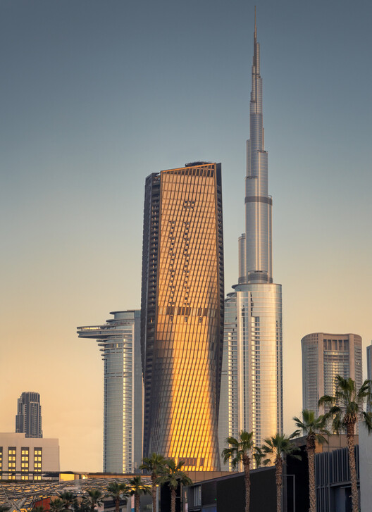 Wasl Tower / UNS - Exterior Photography, Cityscape