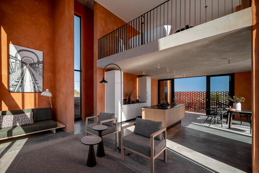 Casa PATH / Hendre Bloem Interior Design Casa PATH / Hendre Bloem Interior Design - Fotografia de Interiores, Sala de Estar, Cadeira