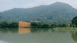 Under the Drying Nets / Multi-Architecture