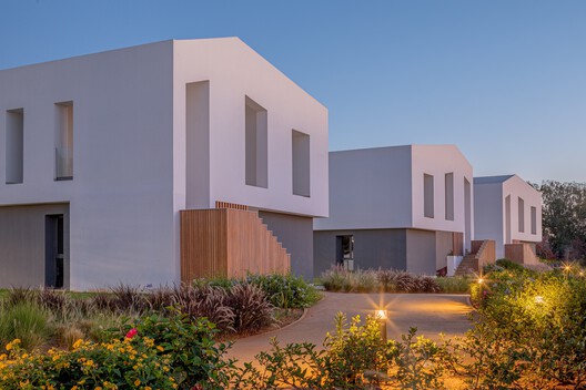 Centro Sociocultural de Kenitra / AGA STUDIO Centro Sociocultural de Kenitra / AGA STUDIO - Fotografía exterior
