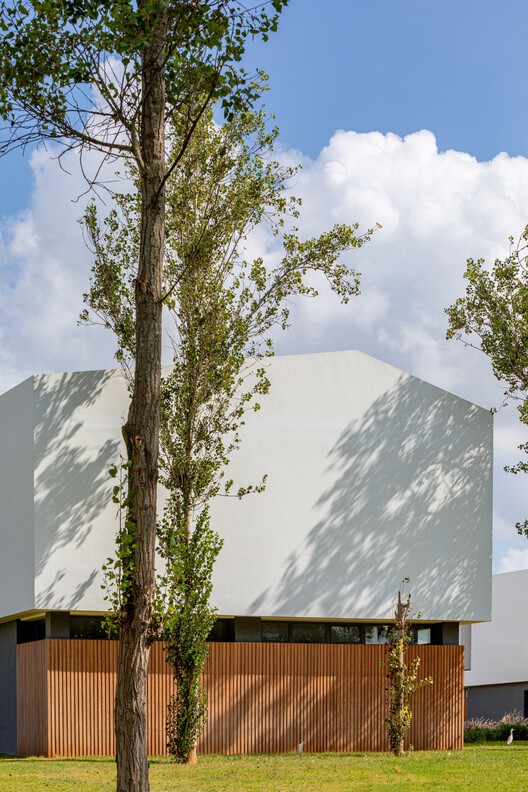 Centro Sociocultural de Kenitra / AGA STUDIO Centro Sociocultural de Kenitra / AGA STUDIO - Imagen 10 de 33