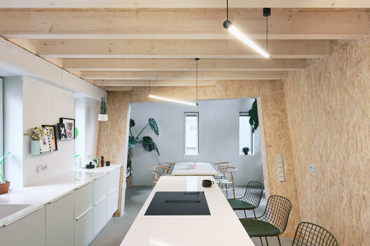 The Town House / Sigurd Larsen The Town House / Sigurd Larsen - Fotografía interior, Cocina, Sillas