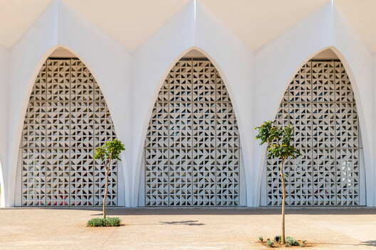 Plage des Nations Mosque / OUALALOU+CHOI Plage des Nations Mosque / OUALALOU+CHOI - Interior Photography
