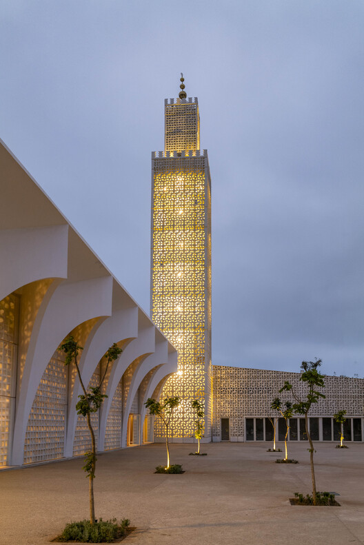 Plage des Nations Mosque / OUALALOU+CHOI Plage des Nations Mosque / OUALALOU+CHOI - Image 5 of 11