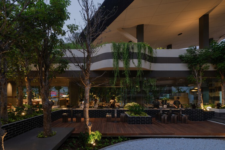 Mitte Oblique Garden / RAD+ar (Araştırma Sanatsal Tasarım + mimari) - 33 görselden 24.sü
