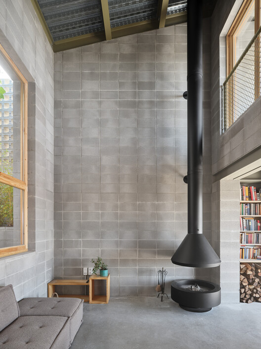 A Casa da Figueira / Comas-Pont arquitectes A Casa da Figueira / Comas-Pont arquitectes - Fotografia de Interiores, Madeira, Iluminação