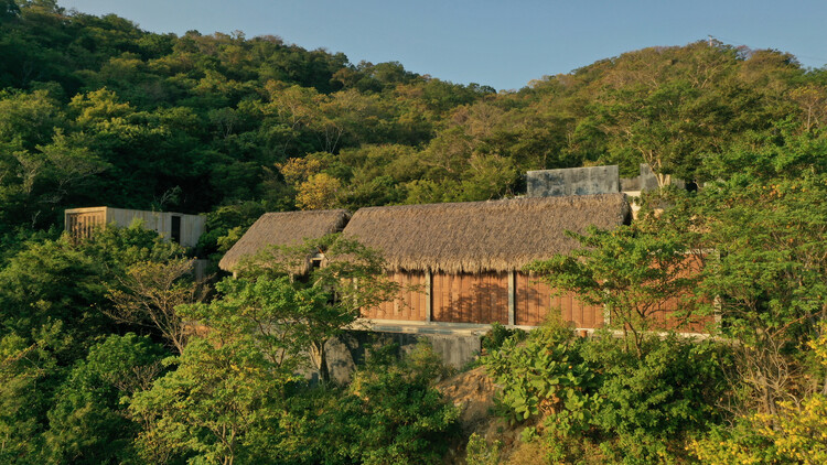 Yuu' Kee' House / em-estudio - Exterior Photography, Houses