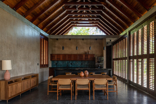 Casa Yuu' Kee' / em-estudio Casa Yuu' Kee' / em-estudio - Fotografía interior, Madera, Fijación Vigas