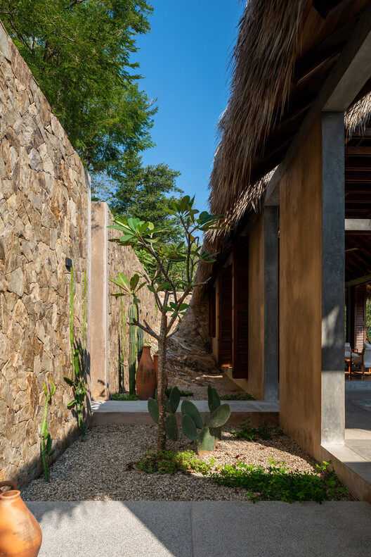 Casa Yuu' Kee' / em-estudio Casa Yuu' Kee' / em-estudio - Imagen 25 de 37