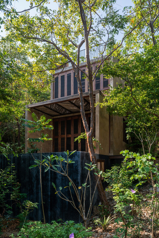 Casa Yuu' Kee' / em-estudio Casa Yuu' Kee' / em-estudio - Fotografía exterior, Madera