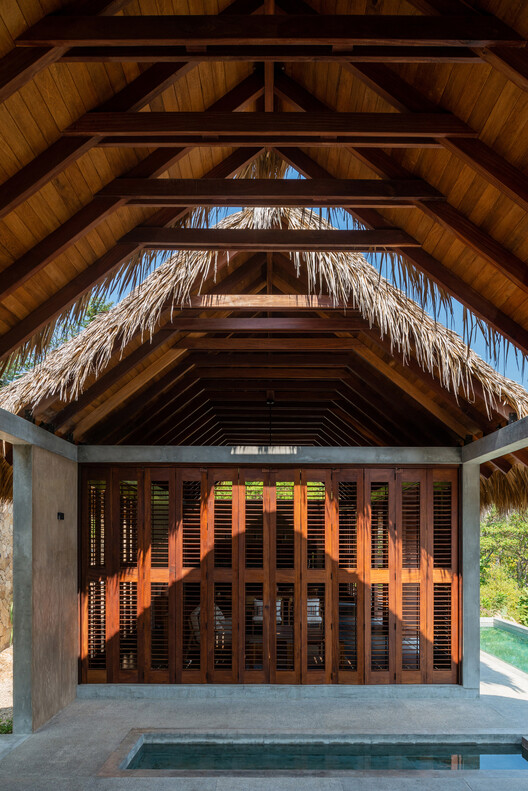 Casa Yuu' Kee' / em-estudio Casa Yuu' Kee' / em-estudio - Imagen 13 de 37