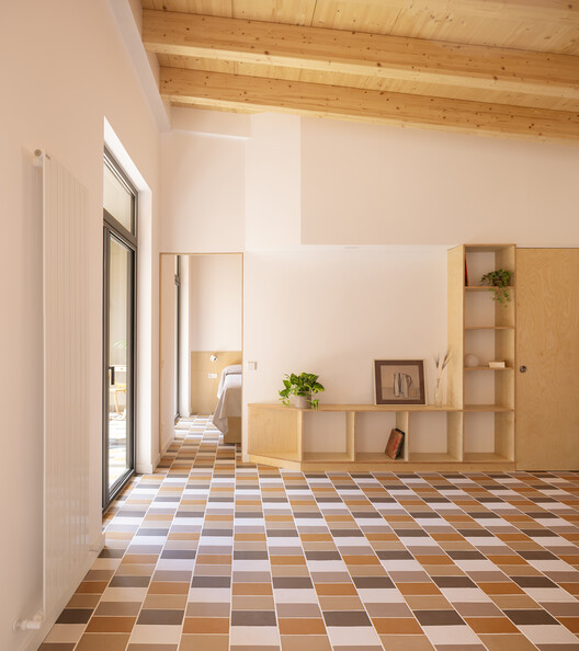 Hostafrancs House / Parramon + Tahull Arquitectes - Image 7 of 19