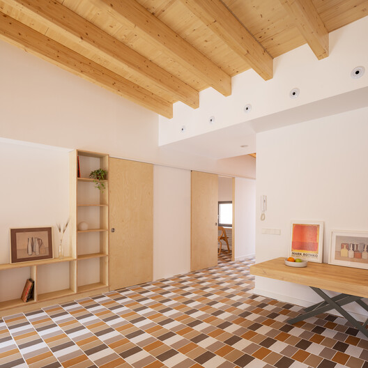 Hostafrancs House / Parramon + Tahull Arquitectes - Image 11 of 19