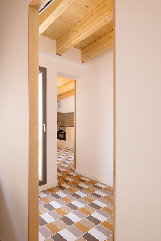 Hostafrancs House / Parramon + Tahull Arquitectes - Image 15 of 19