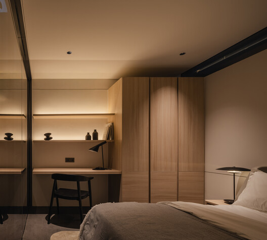 Residencia Arme / Studio S+AO Residencia Arme / Studio S+AO - Fotografía interior, Dormitorio, Madera, Iluminación, Camas
