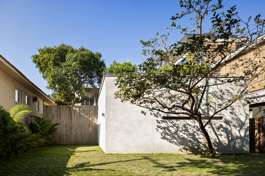 JQY House / André Becker JQY House / André Becker - Exterior Photography, Concrete, Courtyard