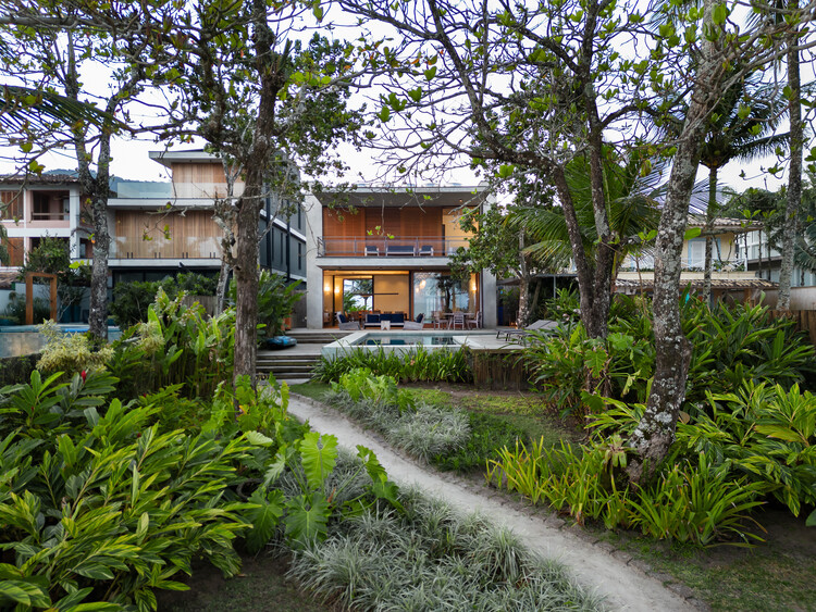 JQY House / André Becker - Image 6 of 30