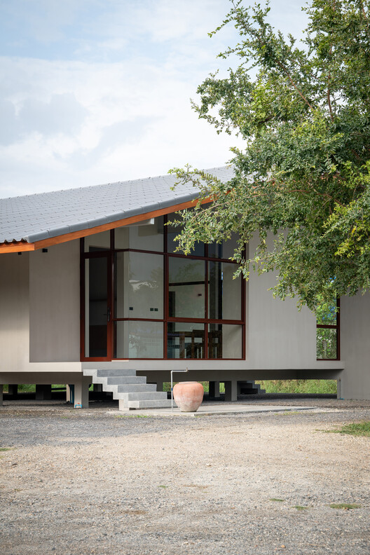 Baan Rim Bua House / VYN Studio - Fotografia de Exterior